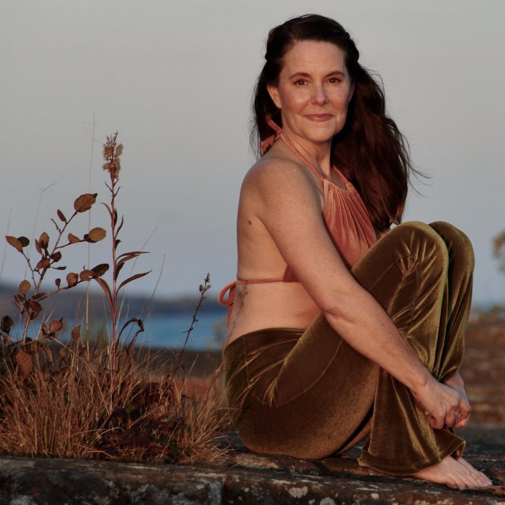 Meet your Posher, Suzy